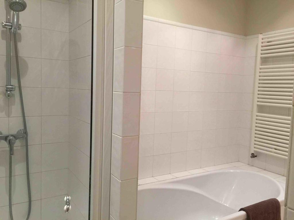 Mer Chambre D'Hotes Les Rives De La Tronne الغرفة الصورة