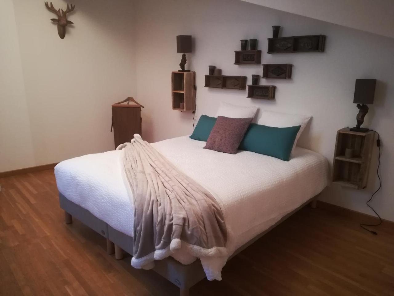 Mer Chambre D'Hotes Les Rives De La Tronne المظهر الخارجي الصورة