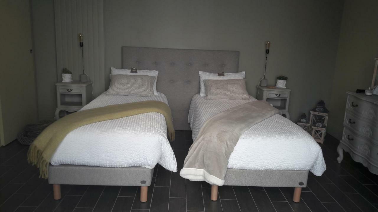 Mer Chambre D'Hotes Les Rives De La Tronne المظهر الخارجي الصورة