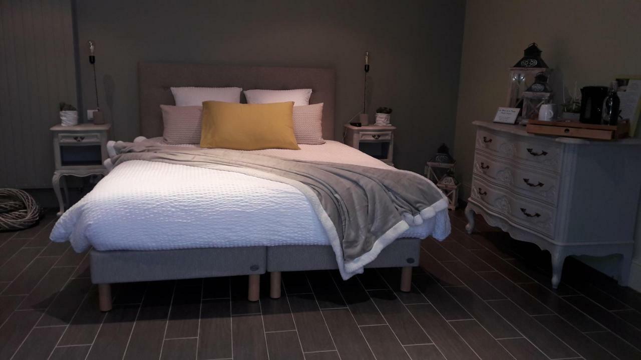 Mer Chambre D'Hotes Les Rives De La Tronne المظهر الخارجي الصورة
